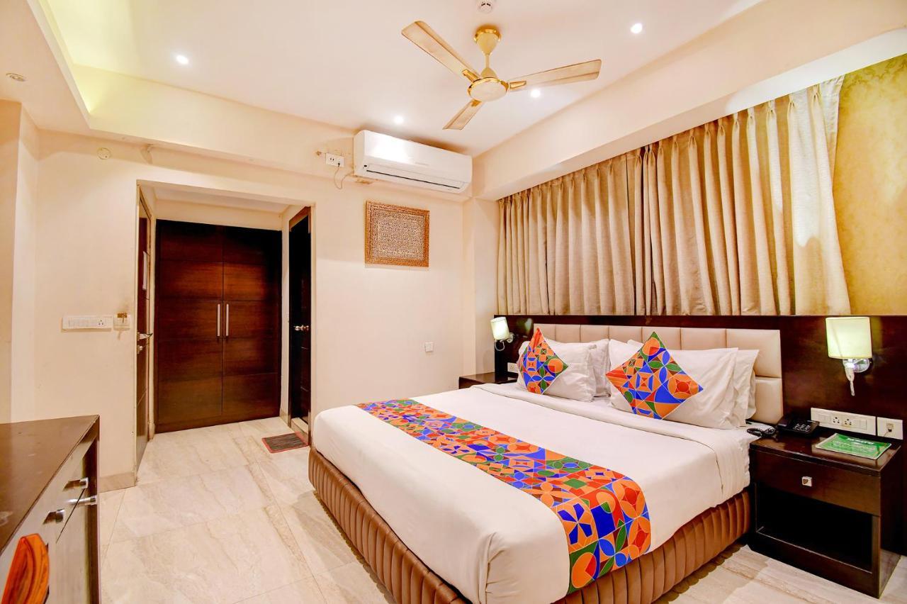 Hotel Radiant Kolkata Luaran gambar