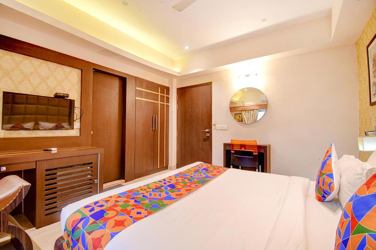 Hotel Radiant Kolkata Luaran gambar